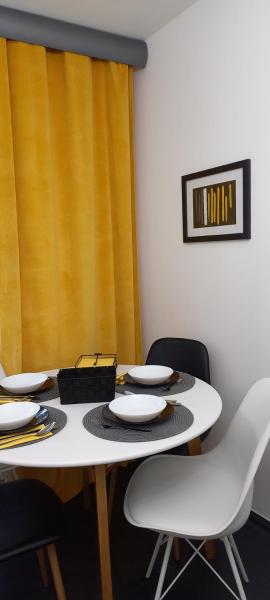 Chic apartment on the Black Sea Coast - Entrance to Mamaia - 3 rooms